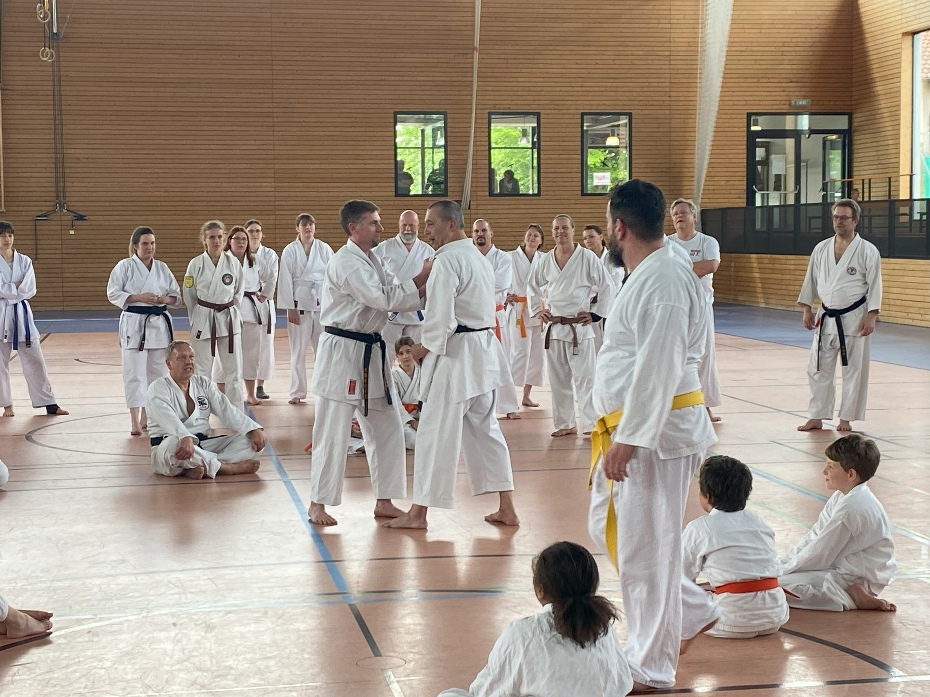 Streetfight - der Chef wird in die Mangel genommen<br>